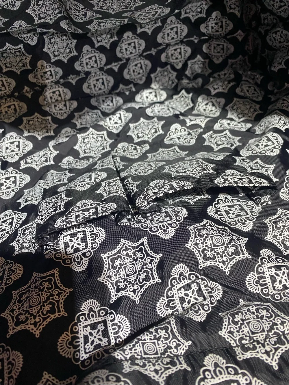 Kipling approx zippered that